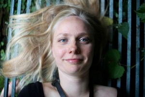 Julie Kjær photo medium